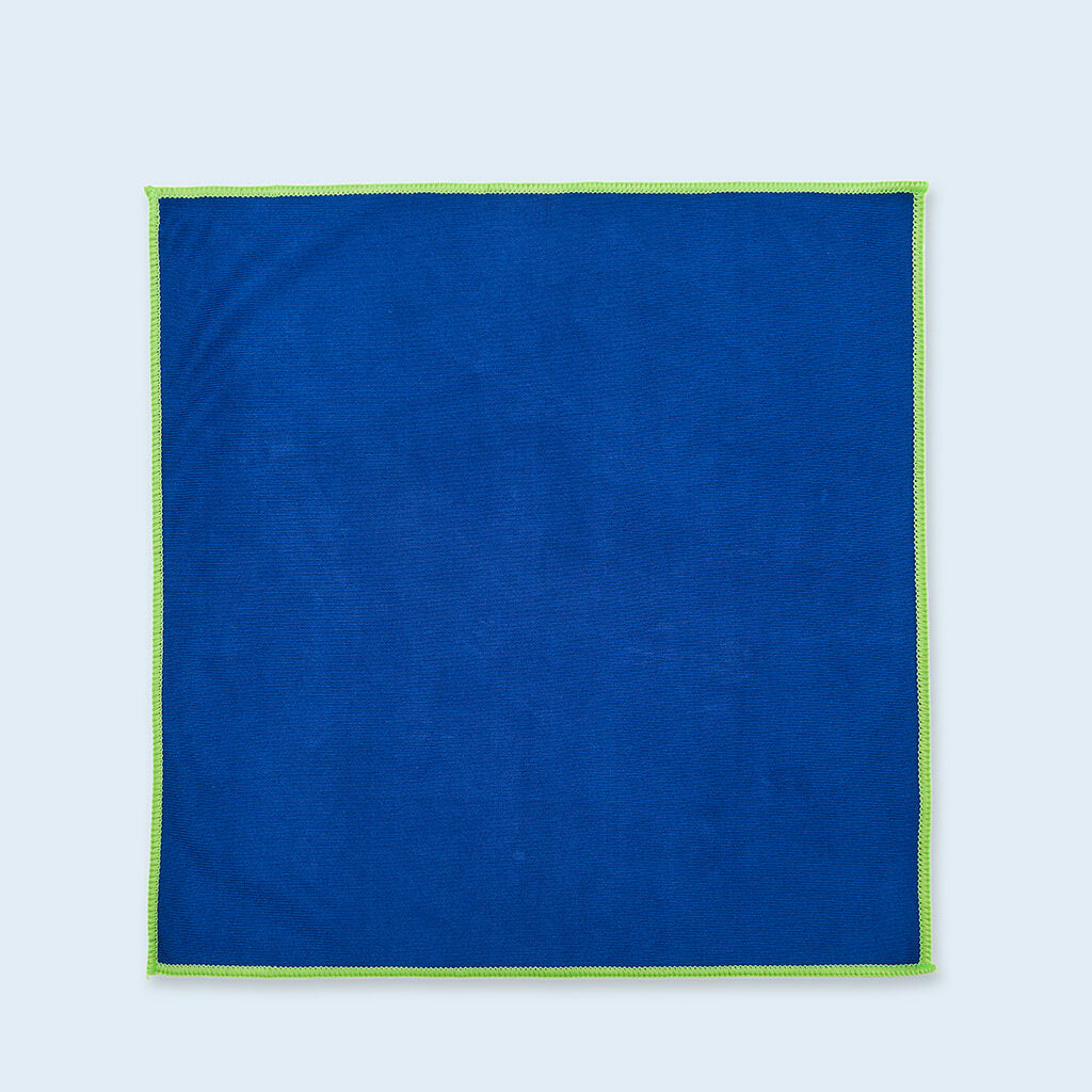 Duel glass cloth fully unfolded to show its 40cm by 40cm size