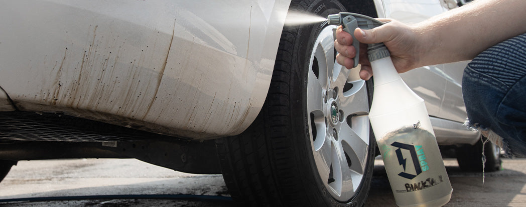 How to Remove Tar From Car Paint: The Right Way