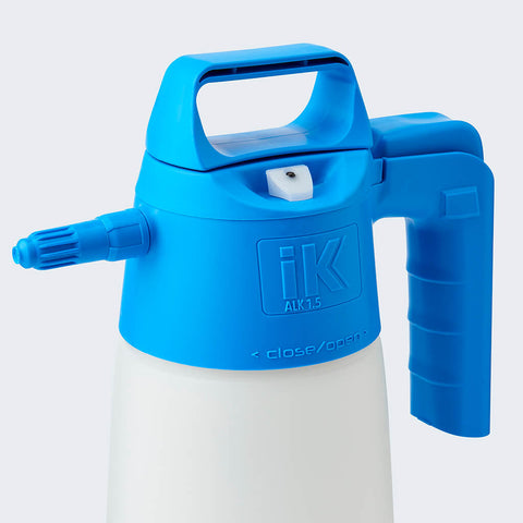 IK Sprayer ALK 1.5 top with IK branding