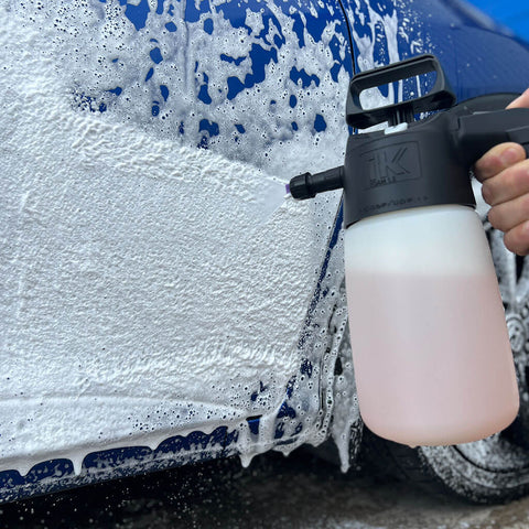 IK Sprayer Foam 1.5 in use