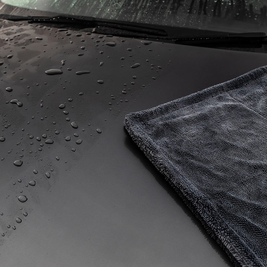 Mammoth Drying Twisted Towel in use