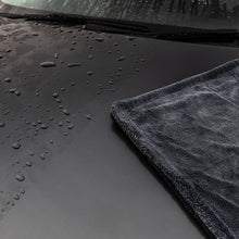 Mammoth Drying Twisted Towel in use